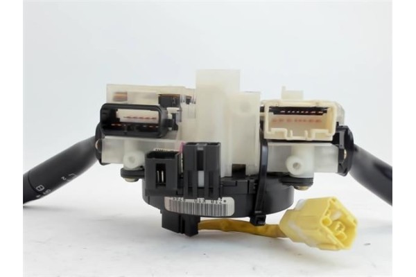 Recambio de mando intermitencia para mazda premacy (cp) 1.8 referencia OEM IAM GE4T66122 GE4T66128 