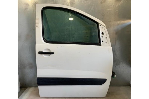 Recambio de puerta delantero derecha para citroen jumpy 2.0 hdi 125 fap 27 l1h1 fugón referencia OEM IAM   