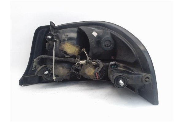 Recambio de piloto trasero izquierdo para chrysler stratus ja berlina referencia OEM IAM 4630347  