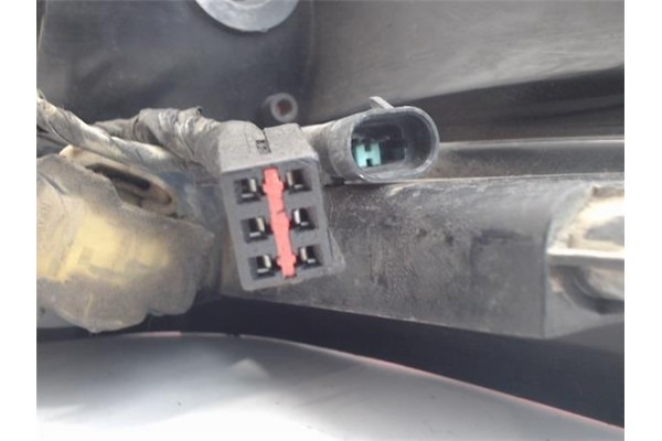 Recambio de piloto trasero izquierdo para chrysler stratus ja berlina referencia OEM IAM 4630347  