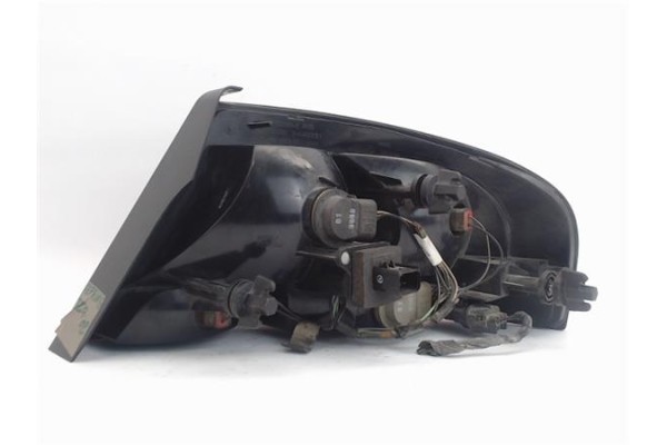 Recambio de piloto trasero izquierdo para chrysler sebring berlina referencia OEM IAM 4805353A  