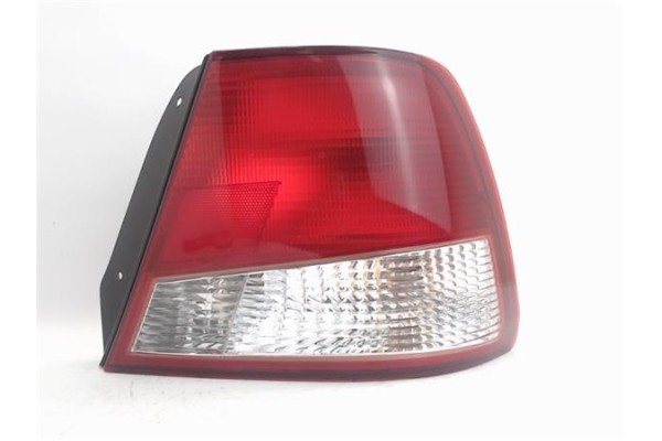 Recambio de piloto trasero derecho para hyundai accent (lc) referencia OEM IAM 9240225020  