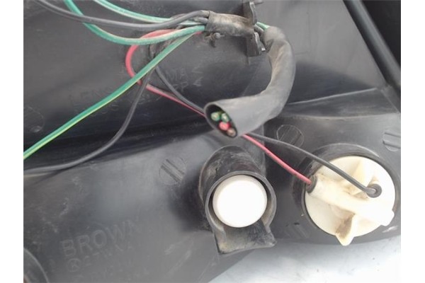 Recambio de piloto trasero derecho para hyundai accent (lc) referencia OEM IAM 9240225020  