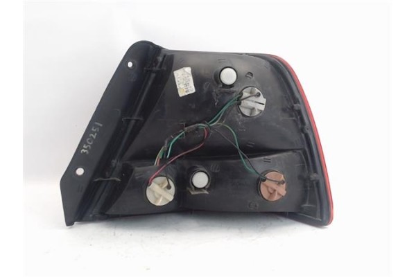 Recambio de piloto trasero izquierdo para hyundai accent (lc) referencia OEM IAM 9240125020  