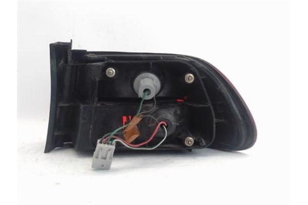 Recambio de piloto trasero izquierdo para honda civic berl. 3/4 (eg/eh) referencia OEM IAM 33550SR3G01  