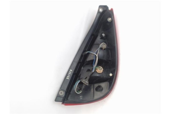 Recambio de piloto trasero izquierdo para suzuki liana (rh/er) referencia OEM IAM P0925  
