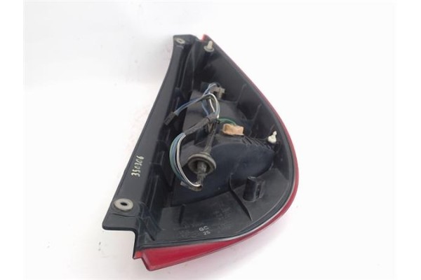 Recambio de piloto trasero izquierdo para suzuki liana (rh/er) referencia OEM IAM P0925  