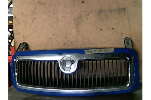 Recambio de rejilla capo para skoda fabia (6y2/6y3)(2000) 1.2 classic [1,2 ltr. - 47 kw 12v] referencia OEM IAM   