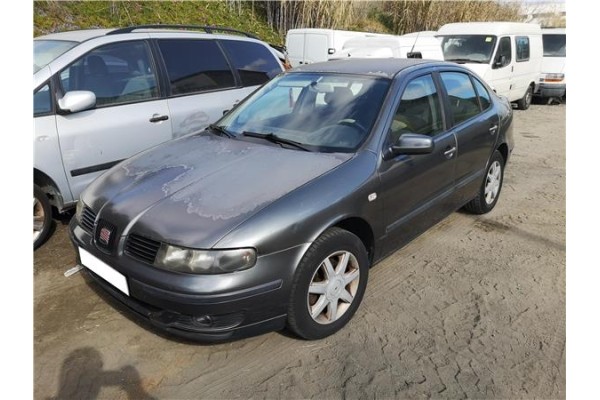 seat toledo (1m2)(03.1999 ) del año 
