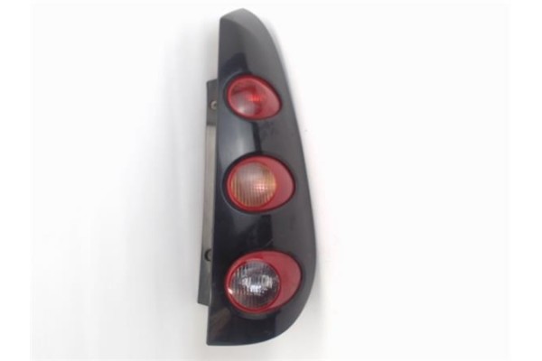 Recambio de piloto trasero derecho para smart forfour referencia OEM IAM A4548200064 A4548200664 