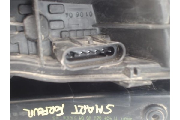 Recambio de piloto trasero derecho para smart forfour referencia OEM IAM A4548200064 A4548200664 