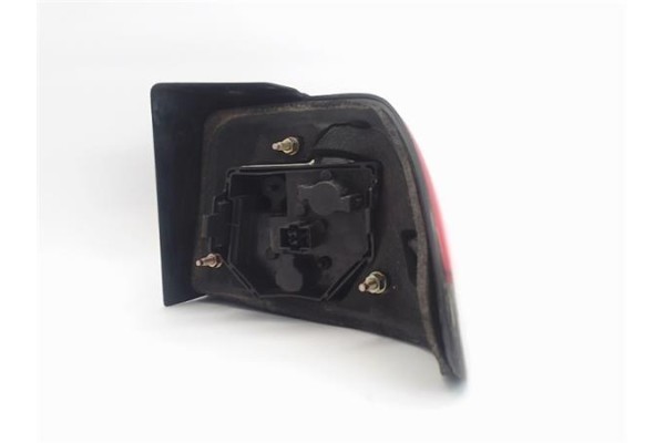 Recambio de piloto trasero izquierdo para saab 900 berlina referencia OEM IAM 4468955 4398517 