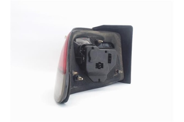 Recambio de piloto trasero derecho para saab 9-3 berlina referencia OEM IAM 4831061   Recambio de piloto trasero derecho para saab 9-3 berlina referencia OEM IAM 4831061