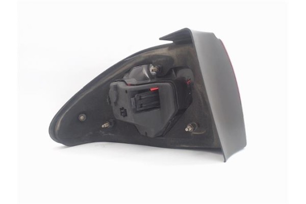 Recambio de piloto trasero derecho para saab 9-3 berlina referencia OEM IAM 4831061   Recambio de piloto trasero derecho para saab 9-3 berlina referencia OEM IAM 4831061