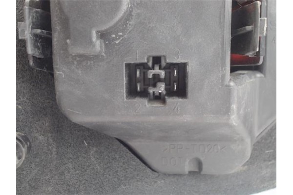 Recambio de piloto trasero derecho para saab 9-3 berlina referencia OEM IAM 4831061   Recambio de piloto trasero derecho para saab 9-3 berlina referencia OEM IAM 4831061