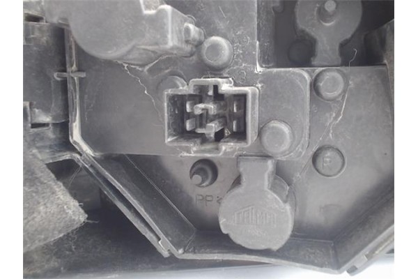Recambio de piloto trasero derecho para saab 9-3 berlina referencia OEM IAM 4831061  