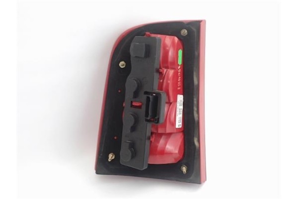 Recambio de piloto trasero derecho para skoda octavia combi (1u5) referencia OEM IAM 1U9945112B  