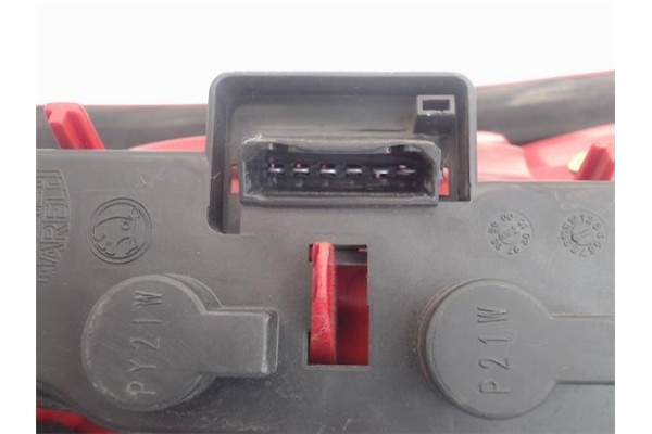 Recambio de piloto trasero derecho para skoda octavia berlina (1u2) referencia OEM IAM 1U9945112B  