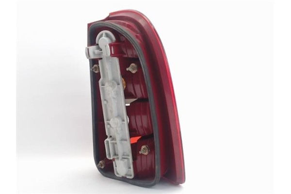 Recambio de piloto trasero izquierdo para skoda fabia (6y2/6y3) referencia OEM IAM 6Y6945111B  