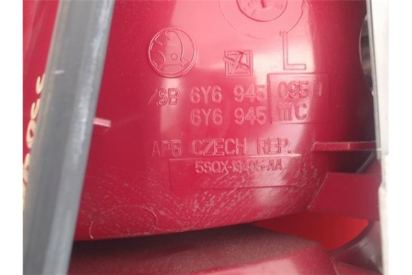 Recambio de piloto trasero izquierdo para skoda fabia (6y2/6y3) referencia OEM IAM 6Y6945111B  