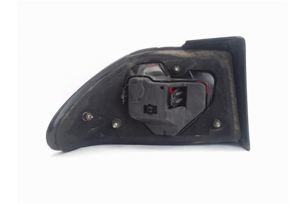 Recambio de piloto trasero derecho para saab 9-3 berlina referencia OEM IAM 4831095  