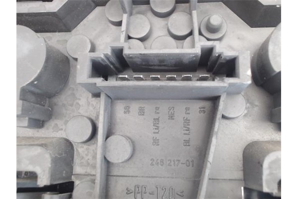 Recambio de piloto trasero derecho para skoda felicia berlina (791) referencia OEM IAM 098788190A  