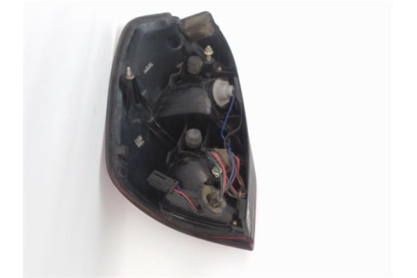 Recambio de piloto trasero derecho para subaru legacy berl./ familiar (b12/be/bh) referencia OEM IAM 84201AE141  