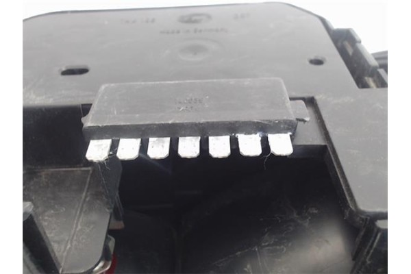 Recambio de piloto trasero izquierdo para saab 9000 / 9000 cs referencia OEM IAM 9084039  