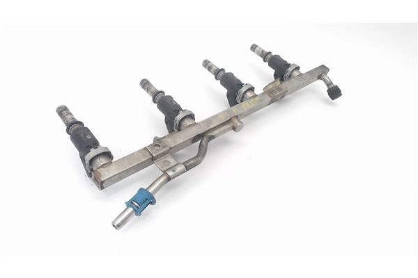 Recambio de rampa inyectora para opel astra h berlina 1.6 elegance referencia OEM IAM 5817427 55559375 