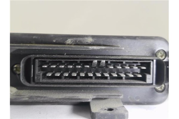 Recambio de centralita para volkswagen passat berlina (3a2) referencia OEM IAM 443907403G 0280000739 
