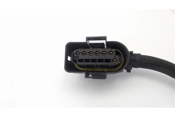 Recambio de juego cables bujias para bmw serie 1 berlina (e81/e87) 2.0 120d referencia OEM IAM 12517802158  