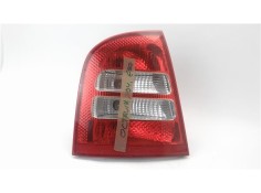 Recambio de piloto trasero izquierdo para skoda octavia berlina (1u2) referencia OEM IAM 1U9945111 1U6945111 