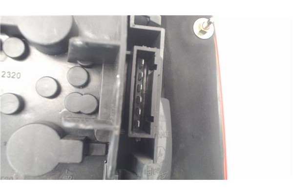 Recambio de piloto trasero izquierdo para skoda octavia berlina (1u2) referencia OEM IAM 1U6945111A 1U6945111 