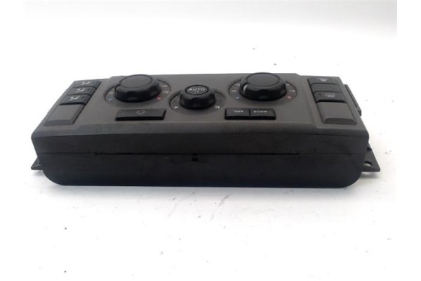 Recambio de mandos calefaccion / a.a. para land rover discovery 2.7 td referencia OEM IAM JFC000618WUX  