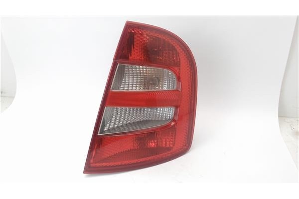 Recambio de piloto trasero derecho para skoda fabia (6y2/6y3) referencia OEM IAM 6Y6945112B   Recambio de piloto trasero derecho para skoda fabia (6y2/6y3) referencia OEM IAM 6Y6945112B