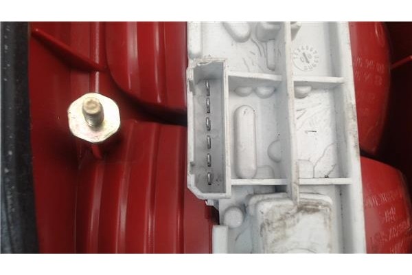 Recambio de piloto trasero derecho para skoda fabia (6y2/6y3) referencia OEM IAM 6Y6945112B   Recambio de piloto trasero derecho para skoda fabia (6y2/6y3) referencia OEM IAM 6Y6945112B