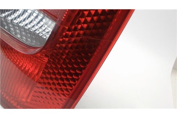 Recambio de piloto trasero derecho para skoda fabia (6y2/6y3) referencia OEM IAM 6Y6945112B   Recambio de piloto trasero derecho para skoda fabia (6y2/6y3) referencia OEM IAM 6Y6945112B