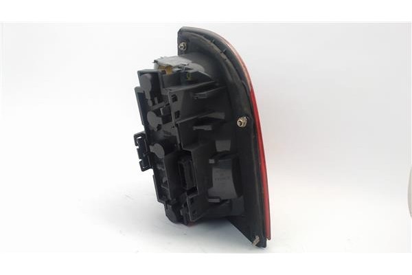 Recambio de piloto trasero izquierdo para skoda octavia berlina (1u2) referencia OEM IAM 1U6945111A 1U6945111 
