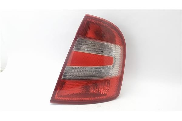 Recambio de piloto trasero derecho para skoda fabia (6y2/6y3) referencia OEM IAM 6Y6945112B   Recambio de piloto trasero derecho para skoda fabia (6y2/6y3) referencia OEM IAM 6Y6945112B