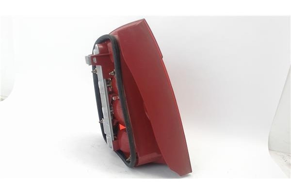 Recambio de piloto trasero derecho para skoda fabia (6y2/6y3) referencia OEM IAM 6Y6945112B  