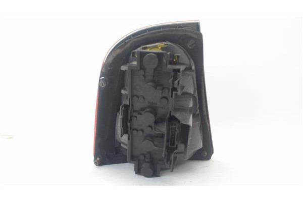 Recambio de piloto trasero derecho para skoda octavia berlina (1u2) referencia OEM IAM 1U6945112A 1U6945112 