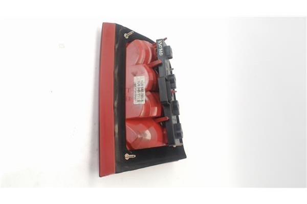 Recambio de piloto trasero izquierdo para skoda octavia combi (1u5) referencia OEM IAM 1U9945111 1U9945257 