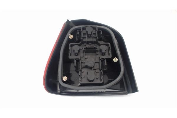 Recambio de piloto trasero derecho para skoda felicia combi (795) referencia OEM IAM 098788190A  
