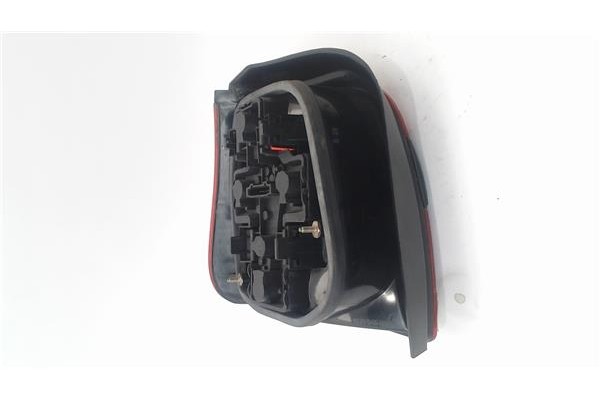 Recambio de piloto trasero derecho para skoda felicia combi (795) referencia OEM IAM 098788190A  