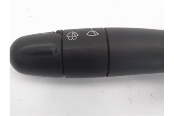 Recambio de mando limpiaparabrisas para renault clio ii fase ii (b/cb0) referencia OEM IAM   