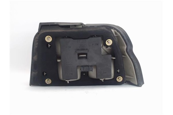 Recambio de piloto trasero izquierdo para ford escort berl./turnier referencia OEM IAM 93AG13A603  