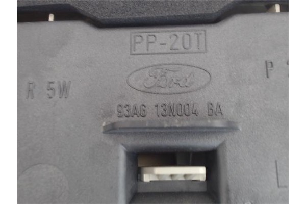 Recambio de piloto trasero izquierdo para ford escort berl./turnier referencia OEM IAM 93AG13A603  
