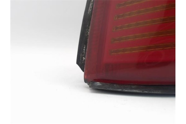 Recambio de piloto trasero izquierdo para ford escort berl./turnier referencia OEM IAM 93AG13N004BA  