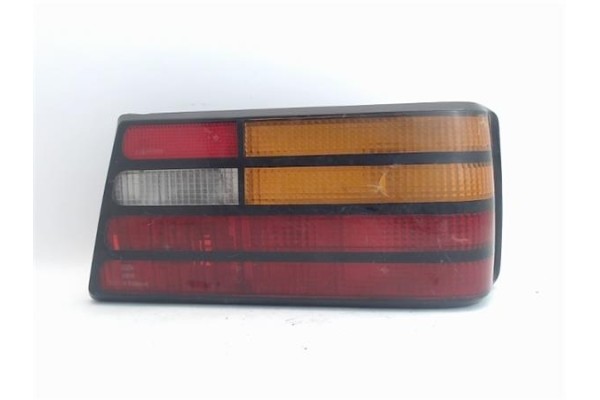Recambio de piloto trasero derecho para ford orion referencia OEM IAM 86AG13A602  