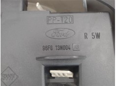 Recambio de piloto trasero derecho para ford fiesta berlina referencia OEM IAM 1044154  